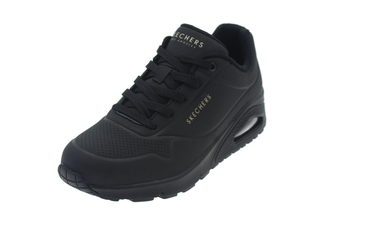 UNO STAND ON AIR - View 1