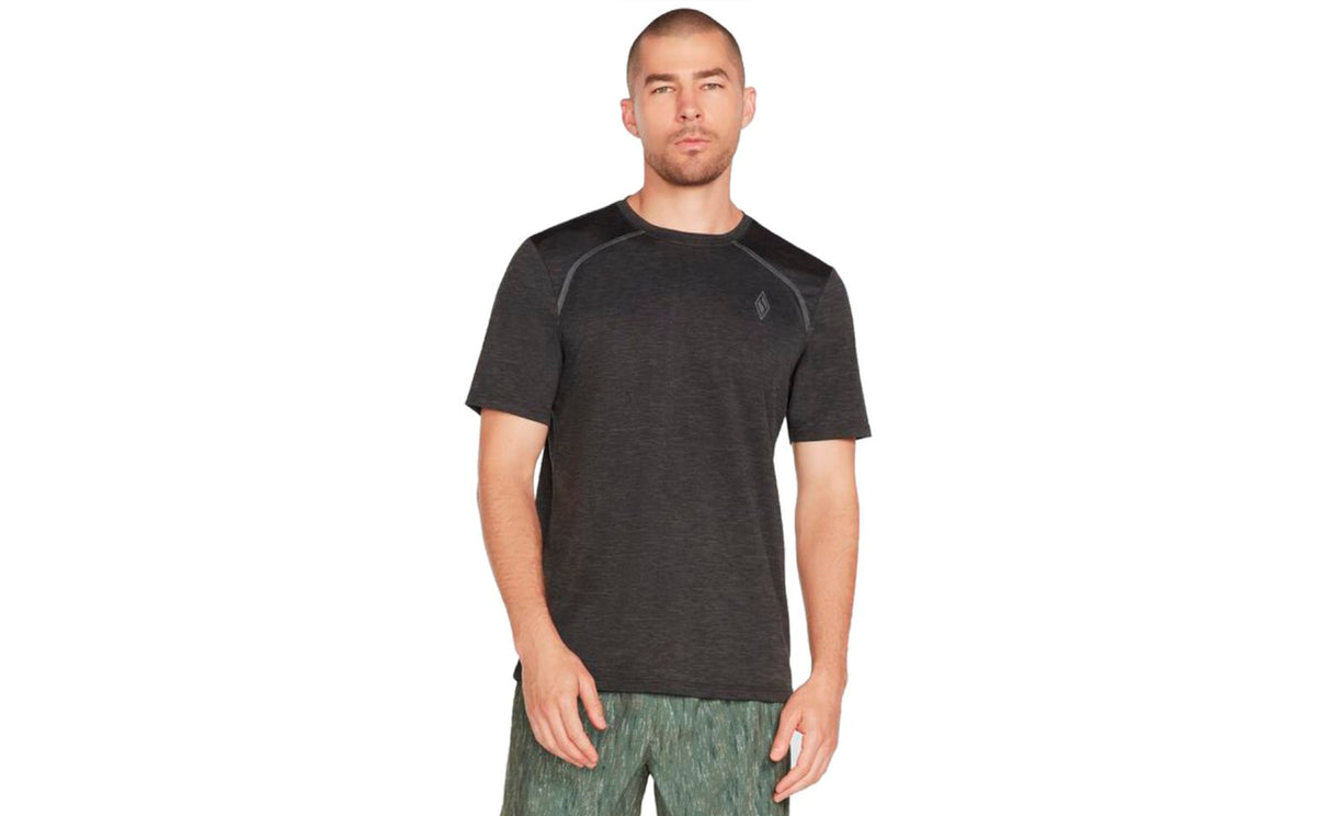 SKECHERS APPAREL ON THE ROAD TEE - View 1