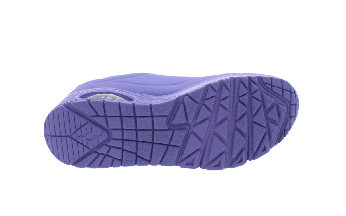 UNO STAND ON AIR - View 6