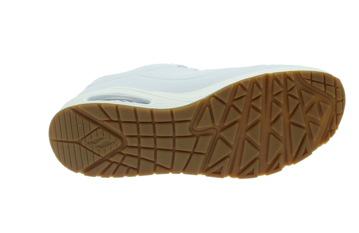 UNO STAND ON AIR - View 7