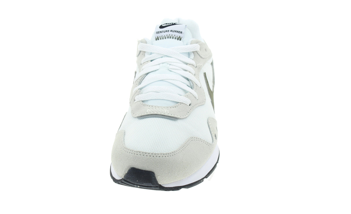 NIKE VENTURE RUNNER - View 3
