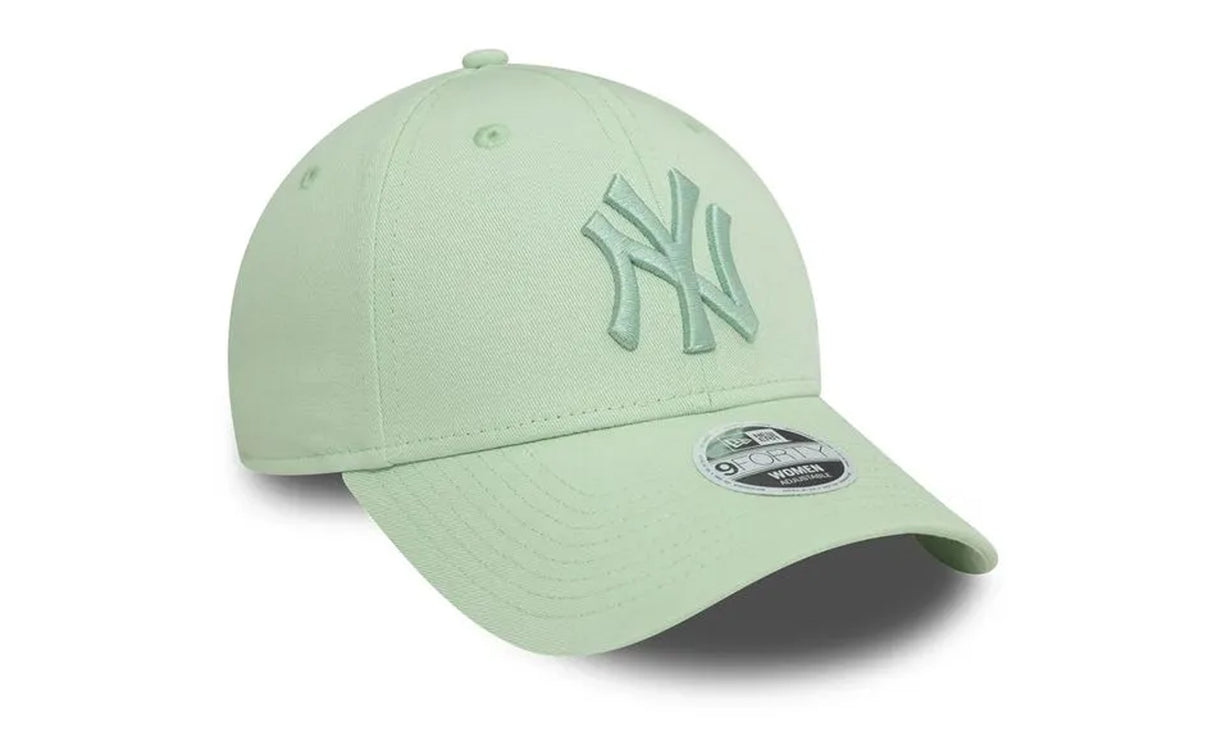 NEW YORK YANKEES PMGPMG - View 2