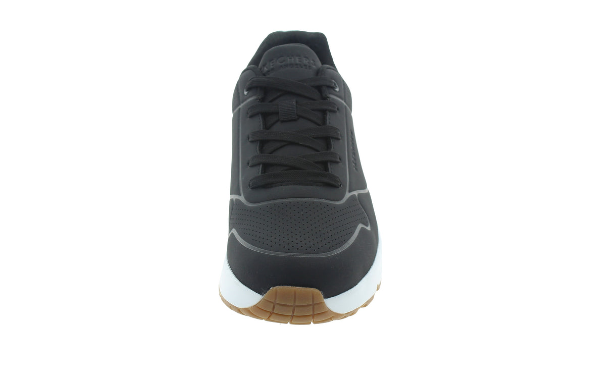 UNO - STAND ON AIR - View 3
