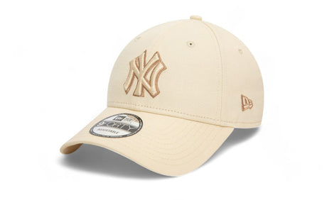 OUTLINE 9FORTY NEW YORK YANKEES - View 1