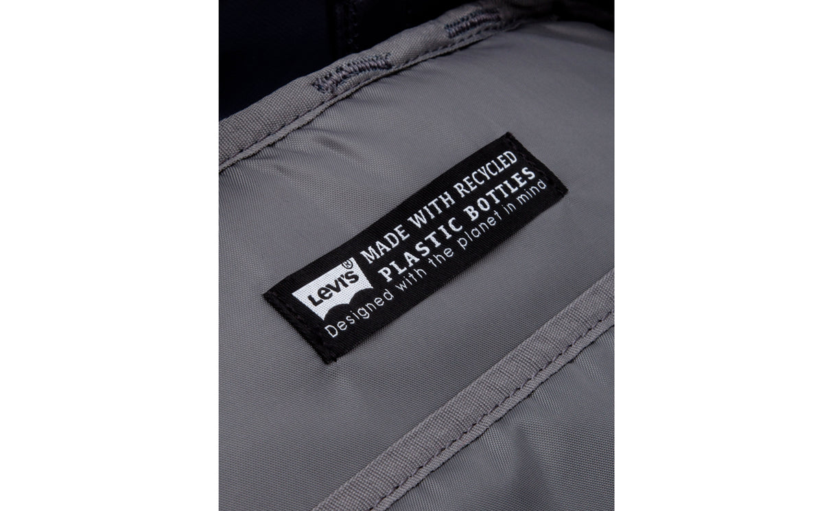 PACK STANDARD ISSUE - View 3