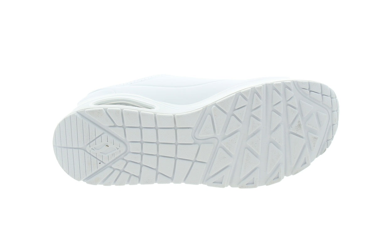 UNO STAND ON AIR - View 7